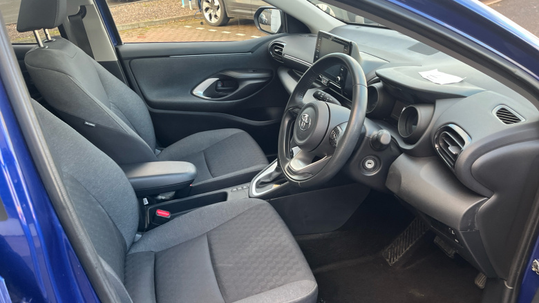 Toyota Yaris 1.5 Hybrid Design 5dr CVT [Panoramic Roof] Hybrid Hatchback